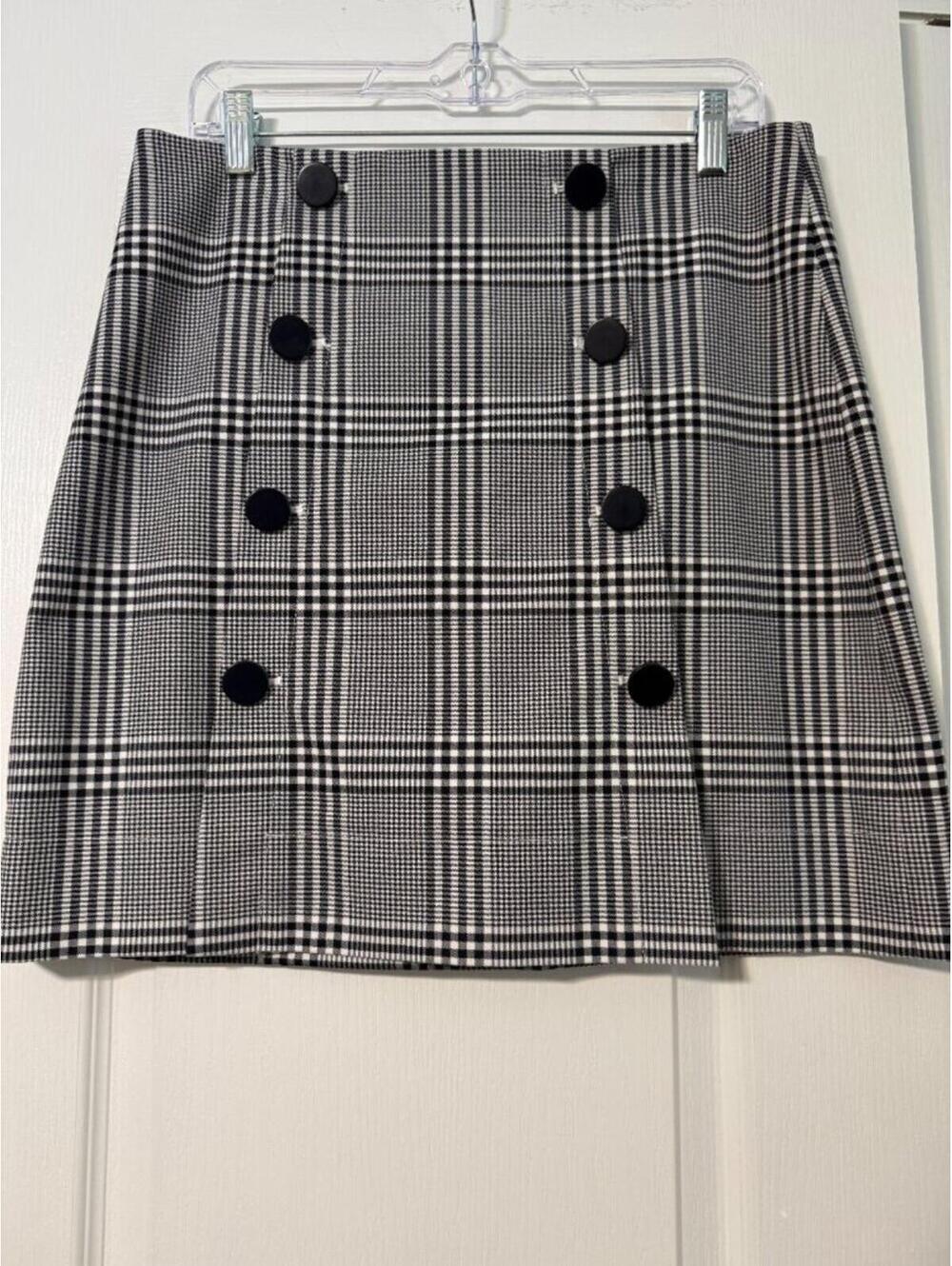 Loft Outlet Black & White Plaid Mini Skirt Size 8
